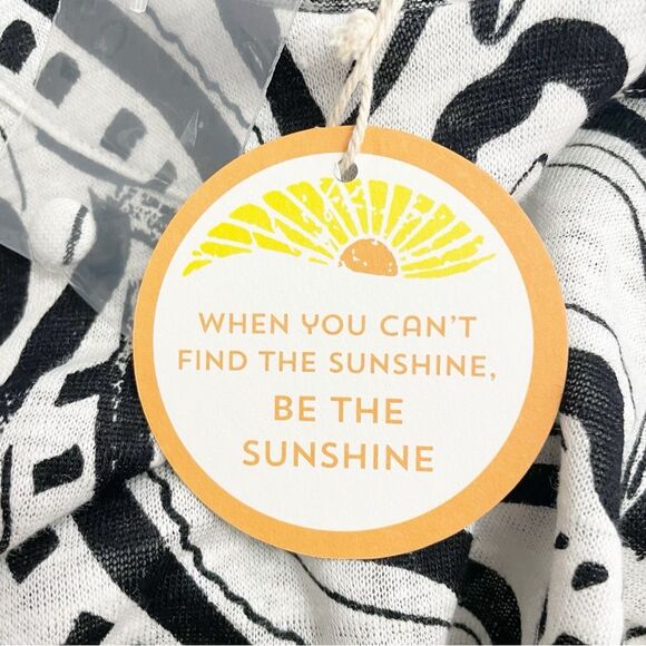 NWT C&C California Summer Linen Halter Top Black & White Print Size Small NEW - Picture 11 of 13